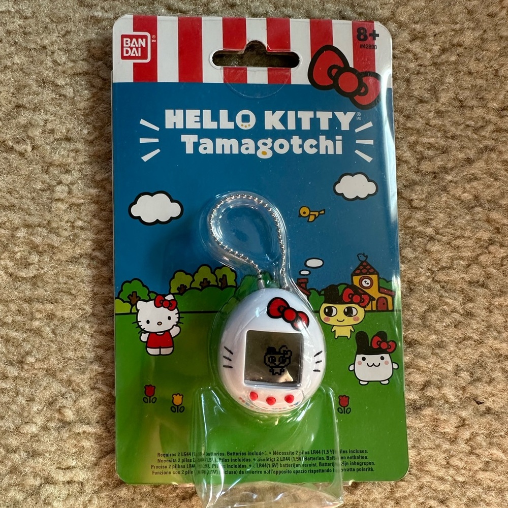 Bandai Tamagotchi Nano x Hello Kitty